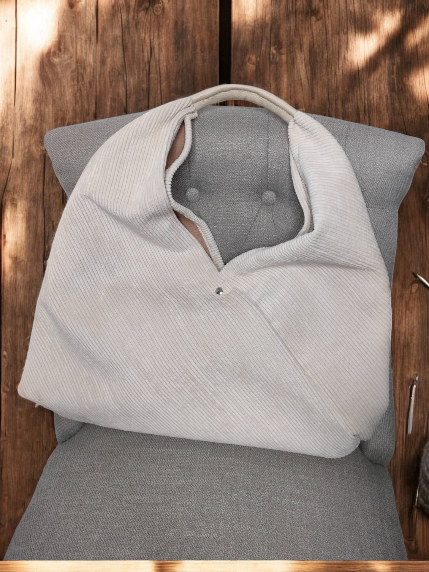 Taschen in Cord in verschiedenen Farben