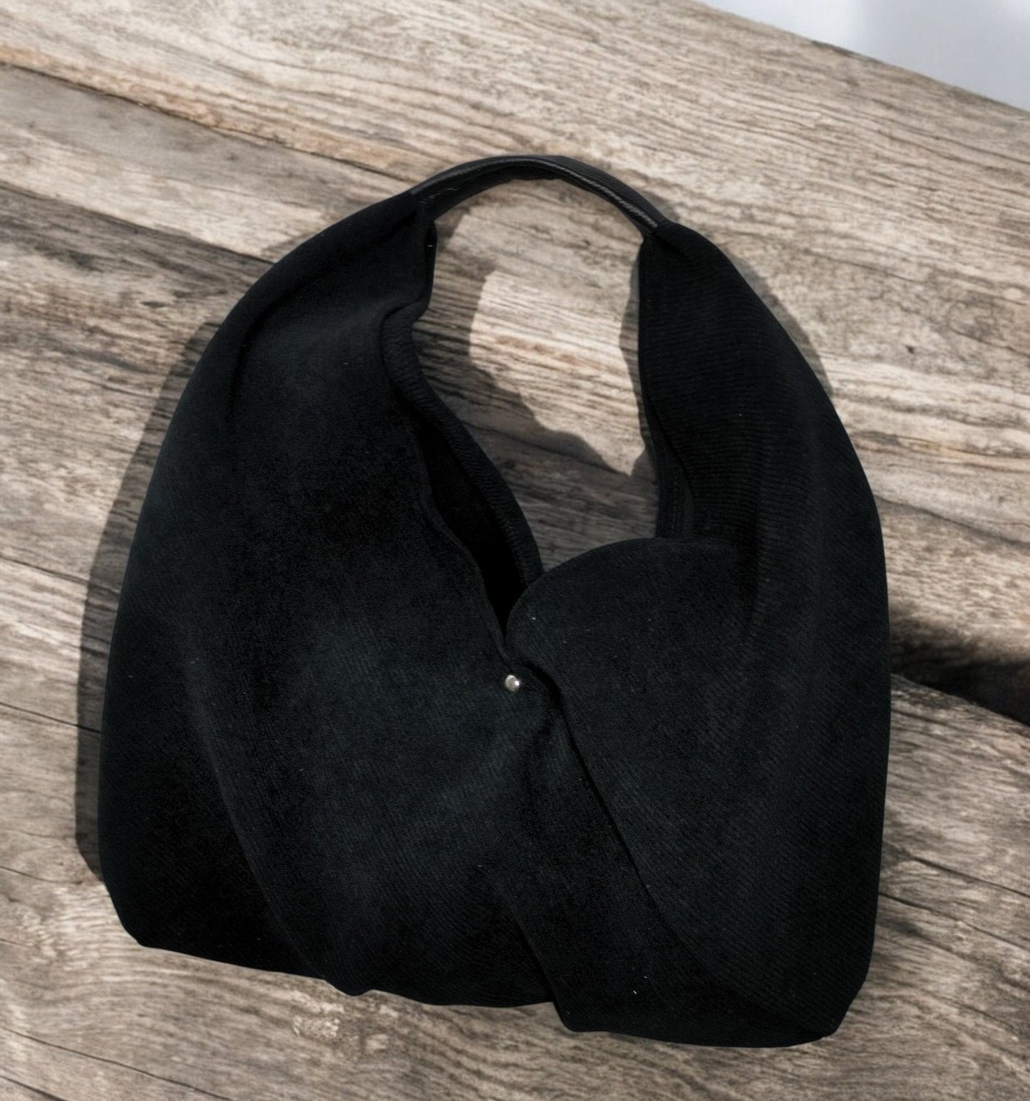 Taschen in Cord in verschiedenen Farben